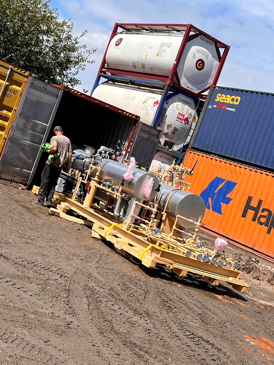 Skid industrial preparado para embarque